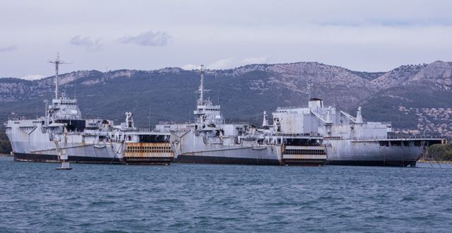 Ouragan, Orage und Jules Verne in Toulon außer Dienst