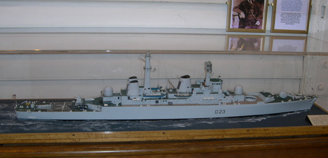 Lenkwaffenzerstörer HMS Bristol