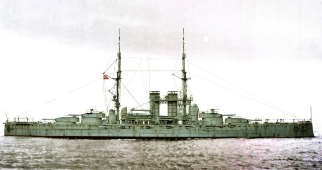 Schlachtschiff SMS Szent István (1/350)