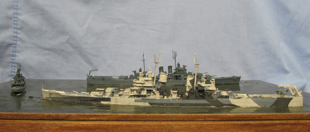 Schwere Kreuzer USS Wichita und Canberra, Bergungsschlepper USS Munsee (1/700)