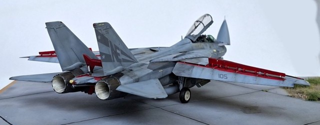 Jagdflugzeug Grumman F-14D Tomcat (1/72)