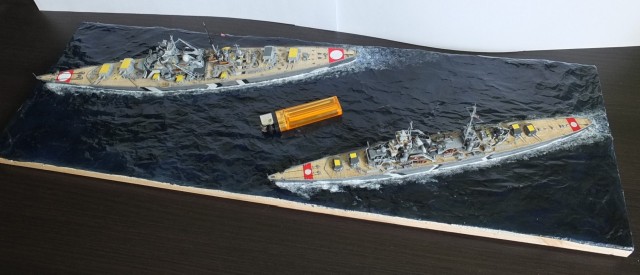 Schlachtschiff Bismarck und Schwerer Kreuzer Prinz Eugen (1/700)