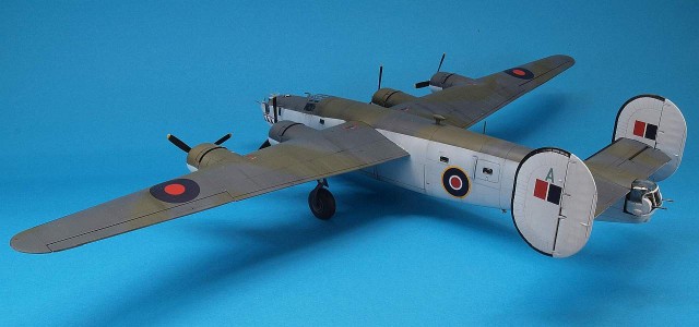 Seefernaufklärer und U-Jagdflugzeug Consolidated Liberator GR Mk.VI (1/72)