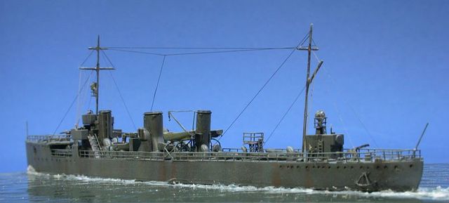 Torpedoboot SMS B 98 auf bemalter Glasplatte