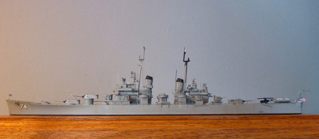 Schwerer Kreuzer USS Columbus (1/700)
