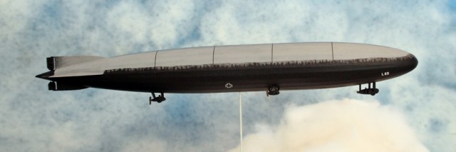 Zeppelin L65 (1/700)