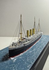 Passagierschiff Columbia (1/700)