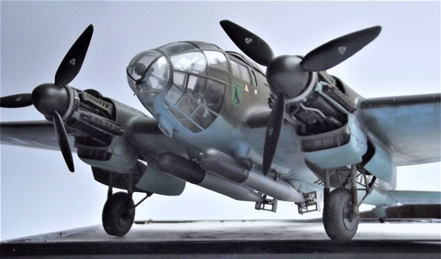 Torpedobomber Heinkel He 111 H-6 (1/48)