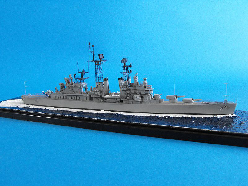 Modell USS Galveston CLG-3