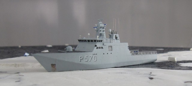 Patrouillenschiff Knud Rasmussen (1/700)