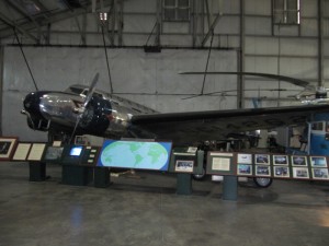 Earhardts Lockheed Electra im New England Air Museum