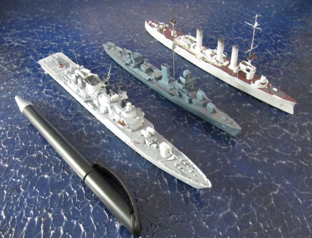 Fregatte MMI Libeccio, Zerstörer USS Ellet und Geschützter Kreuzer SMS Nürnberg