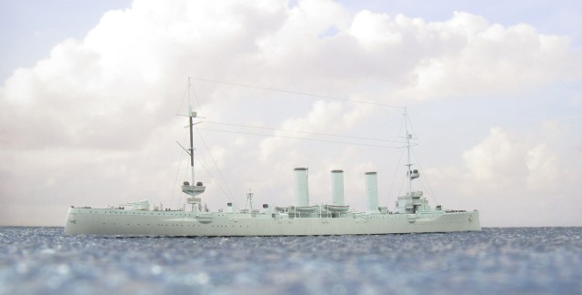 Geschützter Kreuzer SMS Mainz (1/700)