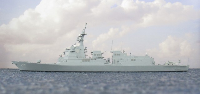 Lenkwaffenwaffenzerstörer Maya (1/700)