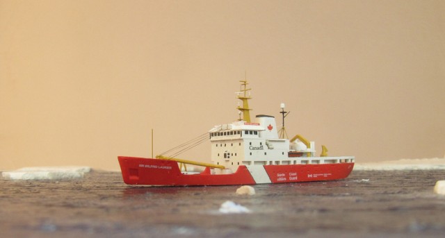 Eisbrecher CCGS Sir Wilfrid Laurier (1/700)