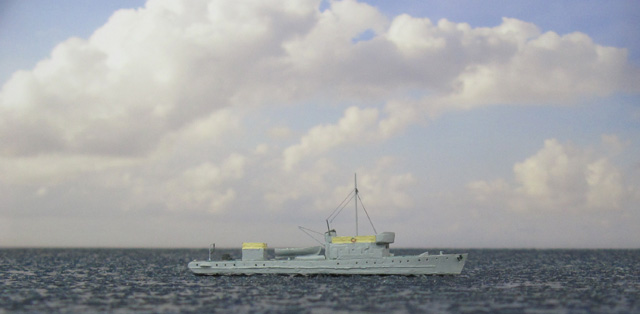 Vermessungsschiff ORP Żuraw (1/700)