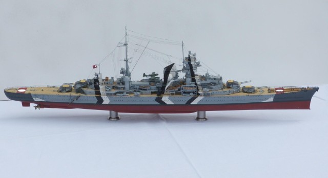 Schwerer Kreuzer Prinz Eugen (1/350)