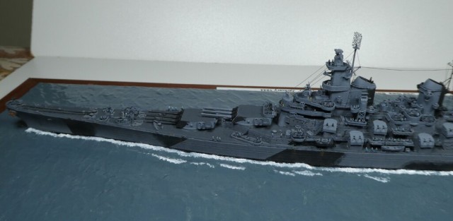 Schlachtschiff USS Iowa (1/700)