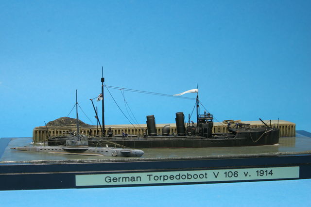 Deutsches Torpedoboot V-106 in 1/400 von Max Hecker