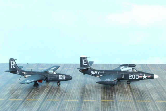 McDonnell FH-1 Phantom und F3H-2N Banshee (1/144)