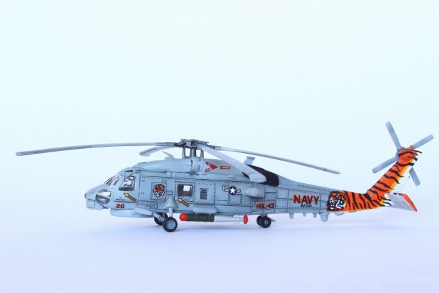 Marinehubschrauber Sikorsky SH-60B Seahawk (1/144)