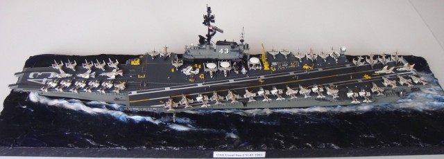 Flugzeugträger USS Coral Sea (1/700)