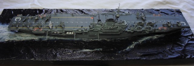 Flugzeugträger HMS Implacable (1/700)