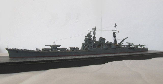 Schwerer Kreuzer Chikuma (1/700)