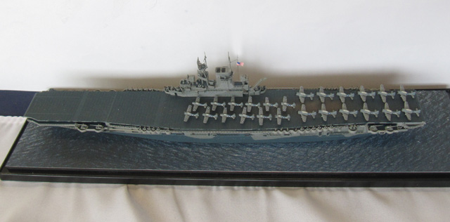 Flugzeugträger USS Wasp (1/700)