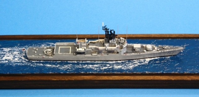 Fregatte USS McCloy (1/700)