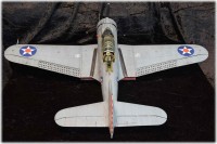 Sturzkampfbomber Douglas SDB-3 Dauntless (1/18)