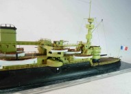 Schlachtschiff Hoche (1/350)
