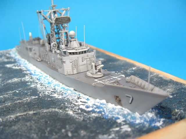 USS Oliver Hazard Perry 1/700