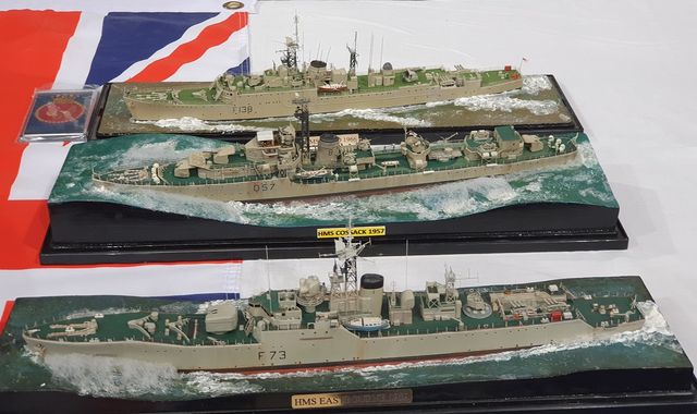 HMS Eastwood, HMS Cossak und HMS Rapid