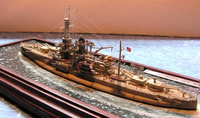 Schlachtschiff USS Florida (1/700)