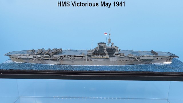 Flugzeugträger HMS Victorious (1/700)