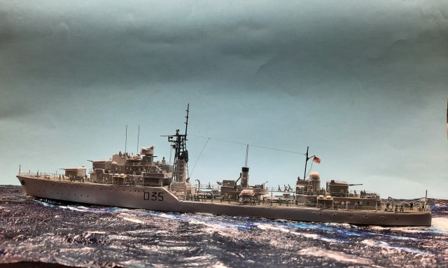 Galeone Mayflower 2 und Zerstörer HMS Diamond (1/350)