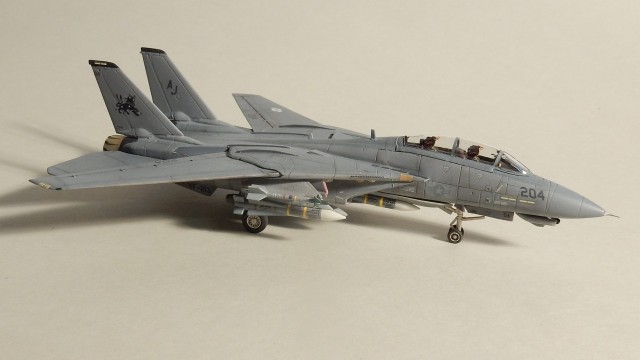 Grumman F-14D Tomcat (1/144)