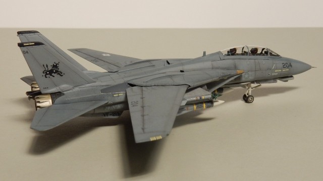 Grumman F-14D Tomcat (1/144)
