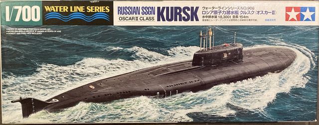 Raketen-Unterwasserkreuzer Kursk (1/700)