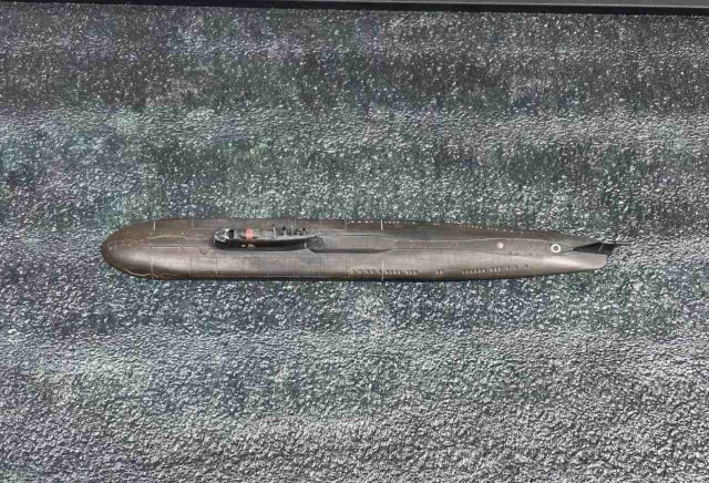 Raketen-Unterwasserkreuzer Kursk (1/700)