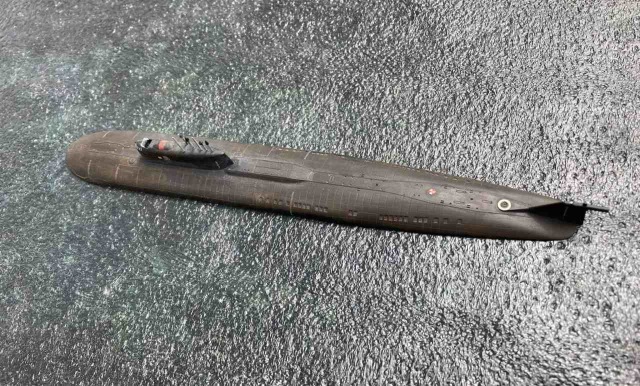 Raketen-Unterwasserkreuzer Kursk (1/700)