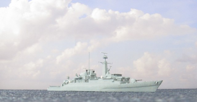 Fregatte HMS Ardent (1/700)
