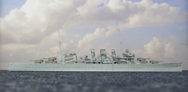 Schwerer Kreuzer HMS Berwick (1/700)