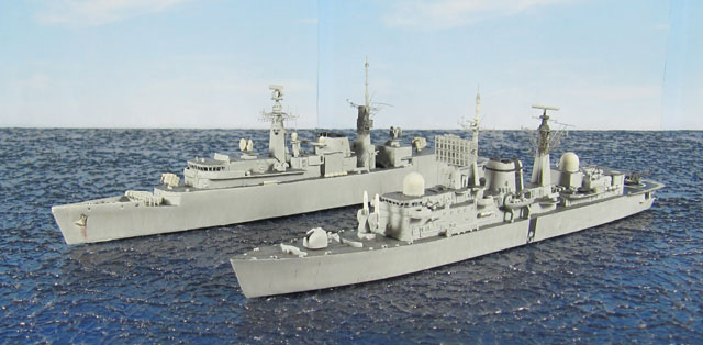 HMS Cardiff und HMS Brilliant