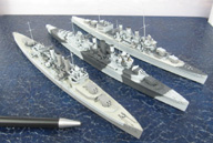 Schwere Kreuzer HMS Dorsetshire, HMS Kent und HMS Berwick (1/700)