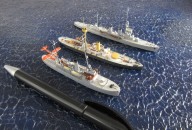 Patrouillenschiff Hvidbjørnen und chinesische Kreuzer Jiyuan und Yixian (1/700)
