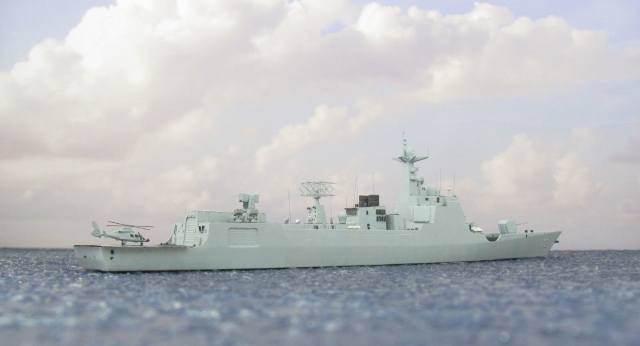 Lenkwaffenzerstörer Kunming (1/700)