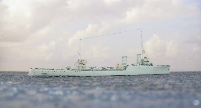 Leichtes Spähschiff Leone (1/700)