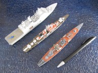 Minenkreuzer Okinoshima, Fregatte Storoschewoi und Unterstützungsschiff Absalon (1/700)
